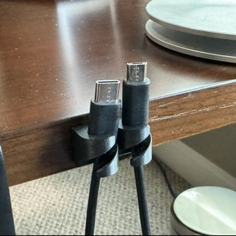 نگهدارنده و نظم‌ دهنده کابل مدل 2تایی