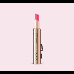 رژلب استایلو آبرسان ‌مات(One Magic Touch Lip Stylo) شماره 8