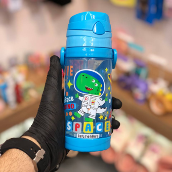 قمقمه نی دار دایناسور فضانورد