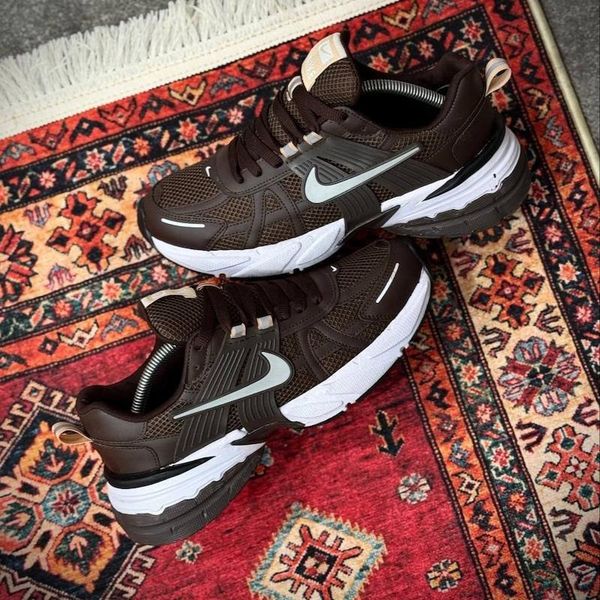 کفش نایک مدل V2K ران رنگ قهوه‌ای