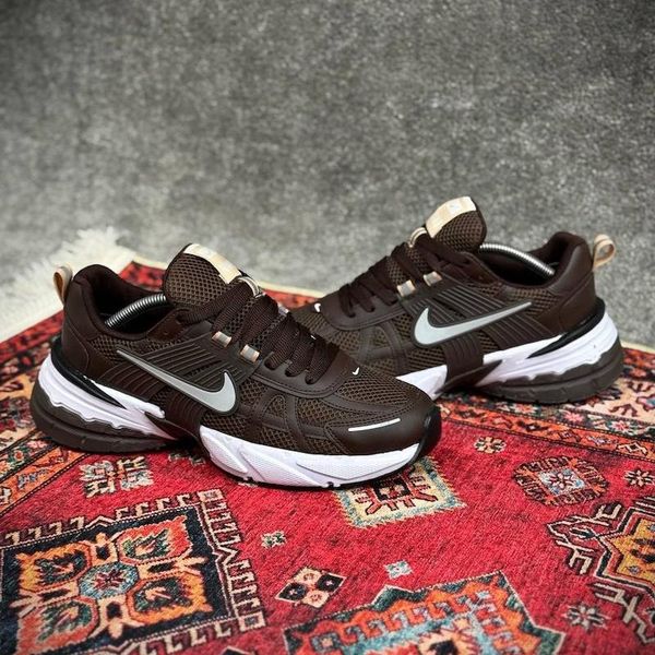 کفش نایک مدل V2K ران رنگ قهوه‌ای