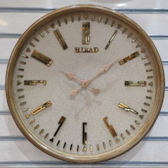 ساعت دیواری طلایی اعداد انگلیسی کشیده