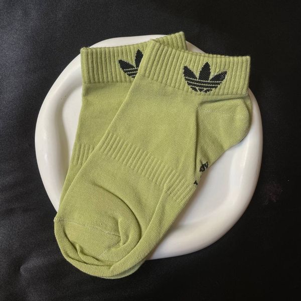 جوراب اسپرت مچی تک رنگ