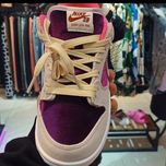 کفش nike sb dunk low pro x spider-verse(gwen stacy)