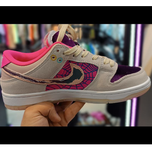 کفش nike sb dunk low pro x spider-verse(gwen stacy)