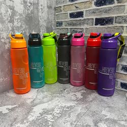 قمقمه درپیچی بزرگ NEVER GIVE UP