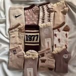 جوراب‌ های کرم قهوه ای بلک فرایدی