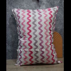 روبالشتی طرح موج صورتی