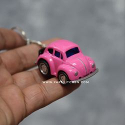 جاکلیدی فلزی فولکس بیتل صورتی