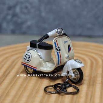 ماکت فلزی آویز موتور وسپا کرم