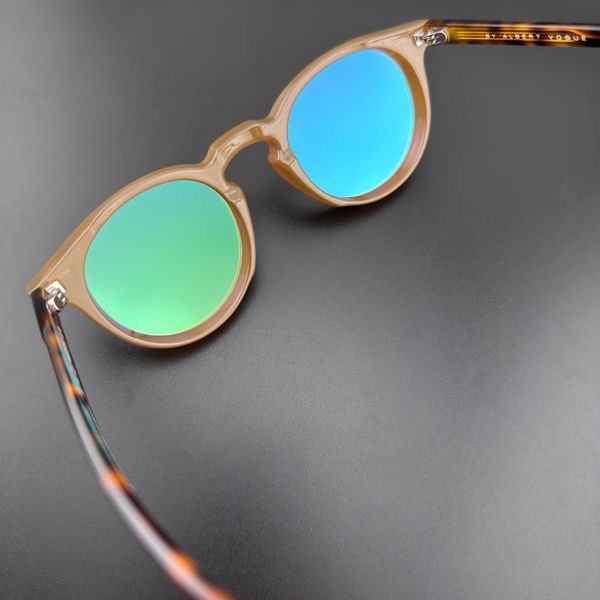 فریم عینک طبی پنتوس آلبرت وگ مدل S31102-C3-1 مناسب برای صورت گرد و بیضی