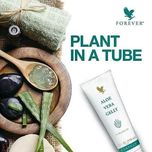 کرم مرطوب کننده دست و صورت فوراور لیوینگ پروداکتس مدل آلوئه ورا مناسب انواع پوست حجم 118 میلی لیتر