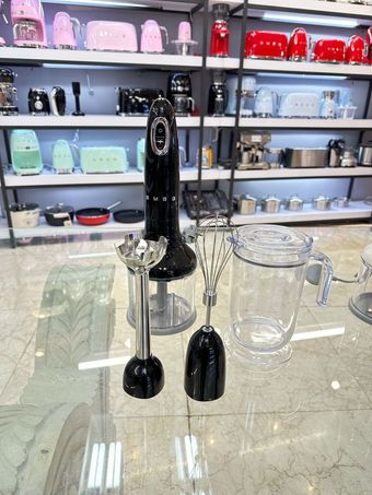 گوشت کوب برقی اسمگ SMEG مدل HBF22 مشکی