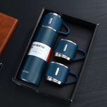 فلاسک مدل gift گنجایش 0.5 لیتر به همراه لیوان سفری بسته 2 عددی