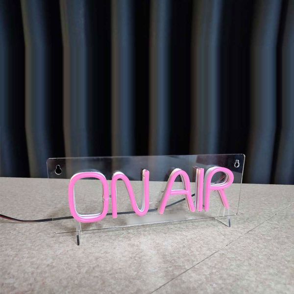 چراغ نئون مدل OnAir