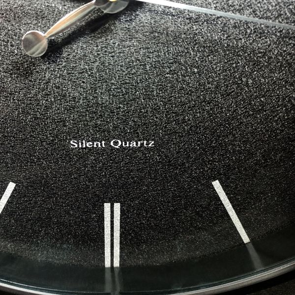 ساعت دیواری گارنت مدل 5002*935