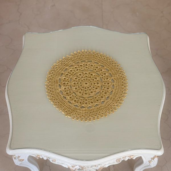 رومیزی دستبافت شاهو مدل Clarevine