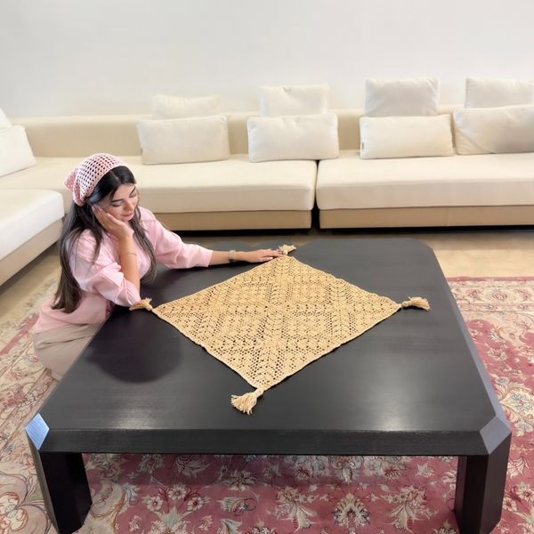 رومیزی دستبافت شاهو مدل Ambrina