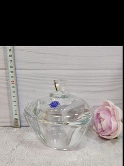 قندان شیشهای ونا انیکس مدل 185 مناسب پذیرایی و قهوهخانه