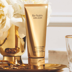 کرم دست جوانساز و تغذیه کننده استی لادر حجم 30میل اصل اروپایی ،ESTÉE LAUDER Re-Nutriv Intensive Smoothing Hand Creme
