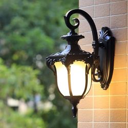 چراغ حیاتی صدف رنگ مشکی و سفید