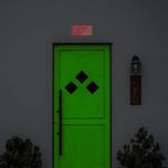 چراغ نئونی دیواری آرن تیم مدل Exit