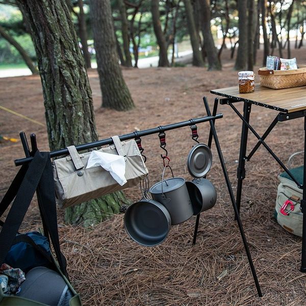 قفسه آویز نیچرهایک – چهار پایه نظم دهنده Naturehike Triangle Hanging Rack – NH19PJ082