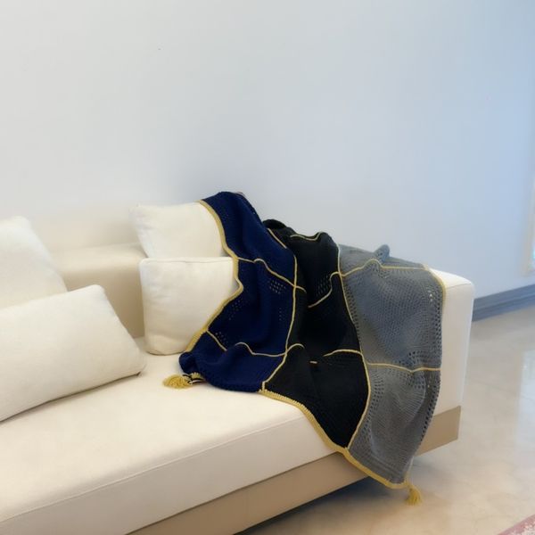 شال مبل دستبافت شاهو مدل Noir Aurelia