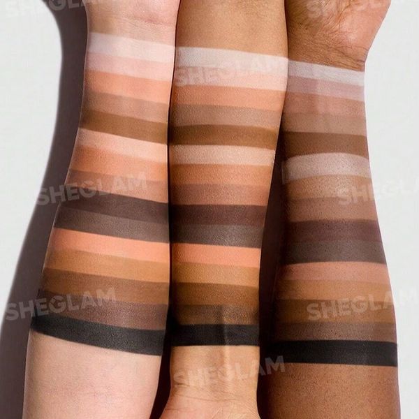 پالت سایه 15 رنگ شیگلم مدل Showtime in Seattle