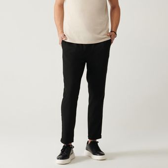 شلوار جاگر مشکی آووا AVVA / قالب ریلکس فیت و پارچه خنک