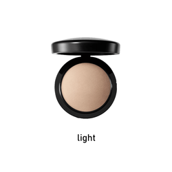 پنکیک اسکین فینیش مینرال مک مدل MAC Mineralize Skinfinish Natural Light