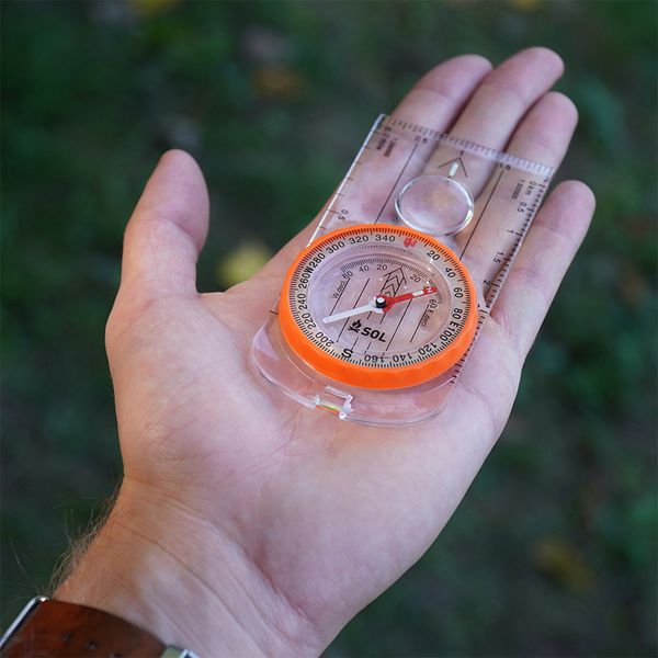 قطب نما نقشه سول مدل deluxe map compass کد F2022