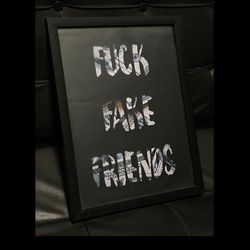تابلو شیشه ای طرح FUK FAKE FRIENDS A3