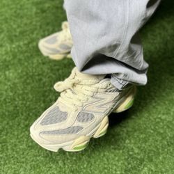 نیوبالانس 9060 کرم طوسی سبز || New Balance 9060 Bricks and Wood
