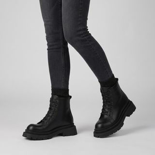 نیم بوت زنانه چرم مشهد مدل J2685-001