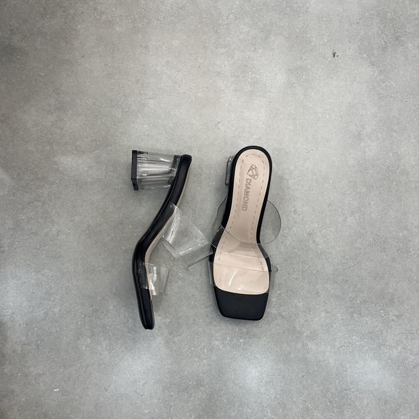 صندل زنانه دیاموند مدل طلقی شیشه ای رنگ مشکی