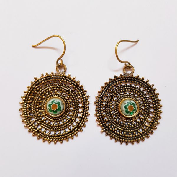 گوشواره زنانه مدل سنتی خورشیدی