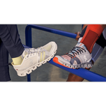 On Cloud X Shift lime