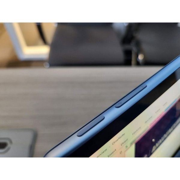 تبلت مایکروسافت 13 اینچی مدل Surface Pro 9-i7 1255U ظرفیت 1 ترابایت و رم 16 گیگابایت