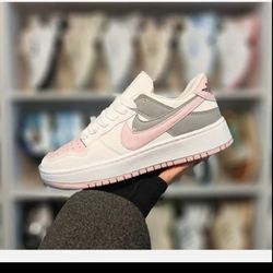 کتانی زنانه نایکی