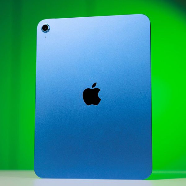 تبلت 11 اینچ اپل مدل iPad 2025 Wi-Fi ظرفیت 128 گیگابایت و رم 6 گیگابایت