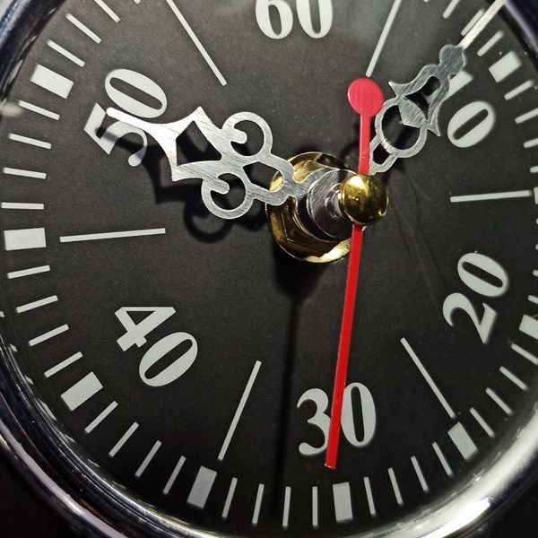 ساعت دیواری سیتی زن مدل ال اس 018 طرح کره*203