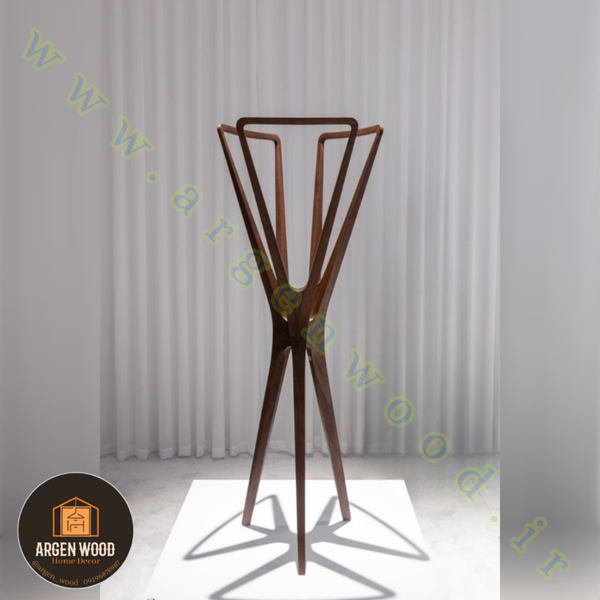 چوب لباسی ایستاده طرح کین