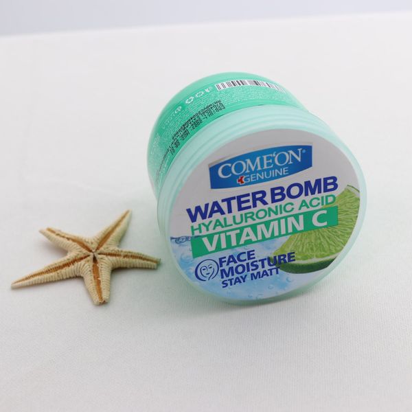 کرم آبرسان صورت کامان سری واتربمب مدل VITAMIN C حجم 200 میلیلیتر