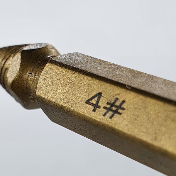 پیچ هرز بازکن دی ال تی سی مدل hss مجموعه 5 عددی