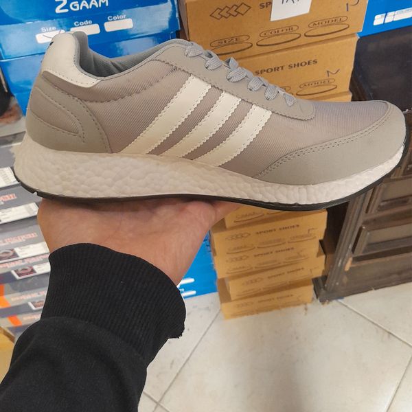 کفش فوتبال مدل 182ch