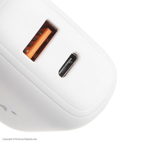 شارژر دیواری هیسکا مدل H-112PD به همراه کابل تبدیل USB-C