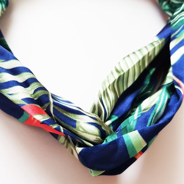 هدبند زنانه مدل هاوایی