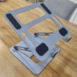 پایه نگهدارنده لپ تاپ تنظیم پذیر مدل B05