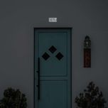 چراغ نئونی دیواری آرن تیم مدل Exit